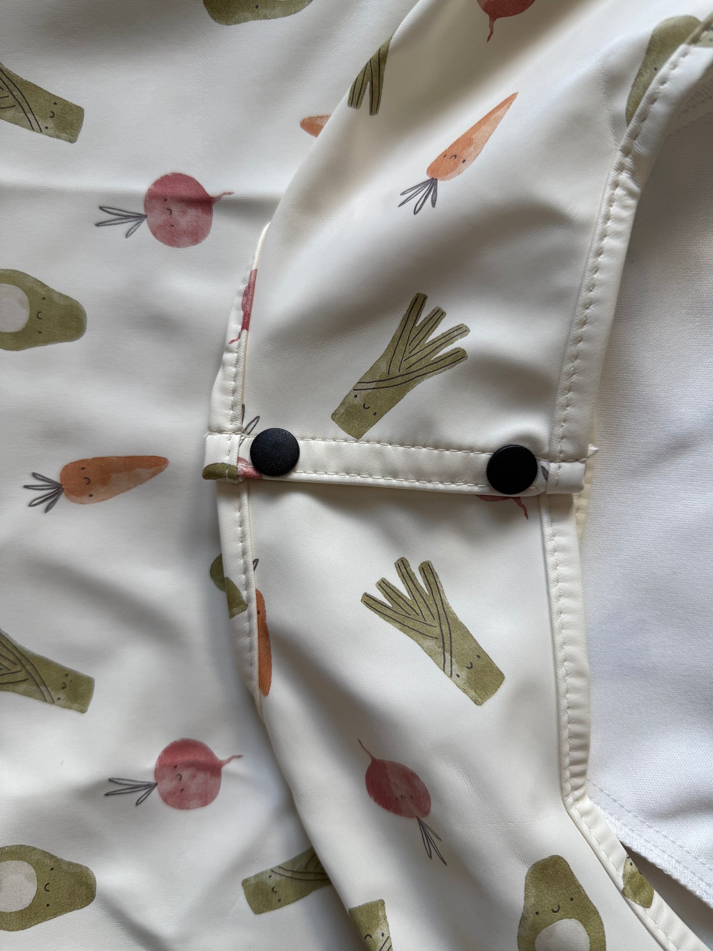 Long Sleeve Waterproof Bib Veggie Print