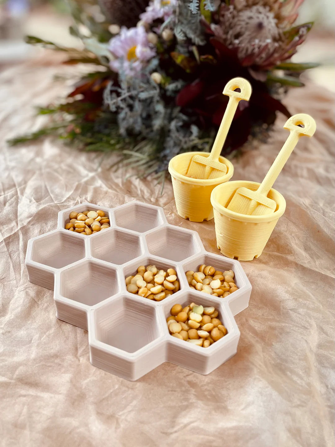 Medium Honeycomb Bio Tray