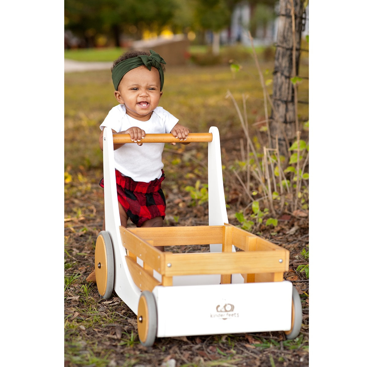 White Cargo Walker - Kinderfeets