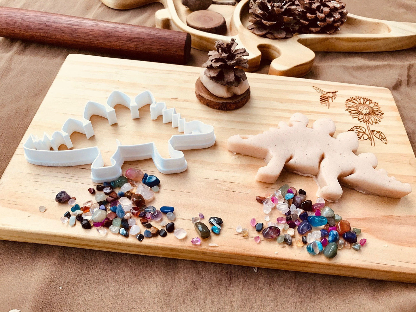 Stegosaurus Bio Cutter - Beadie Bug Play