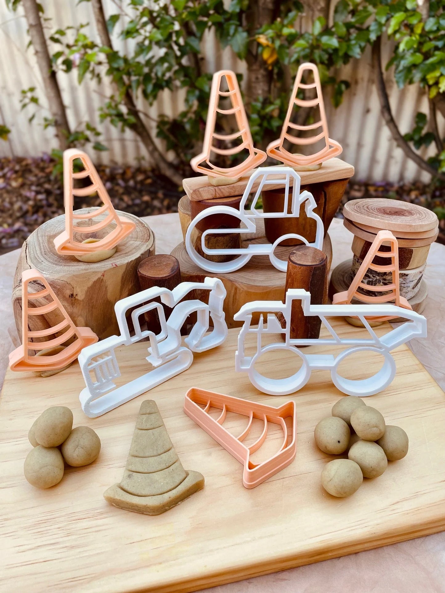 Digger Bio Cutter - Beadie Bug Play