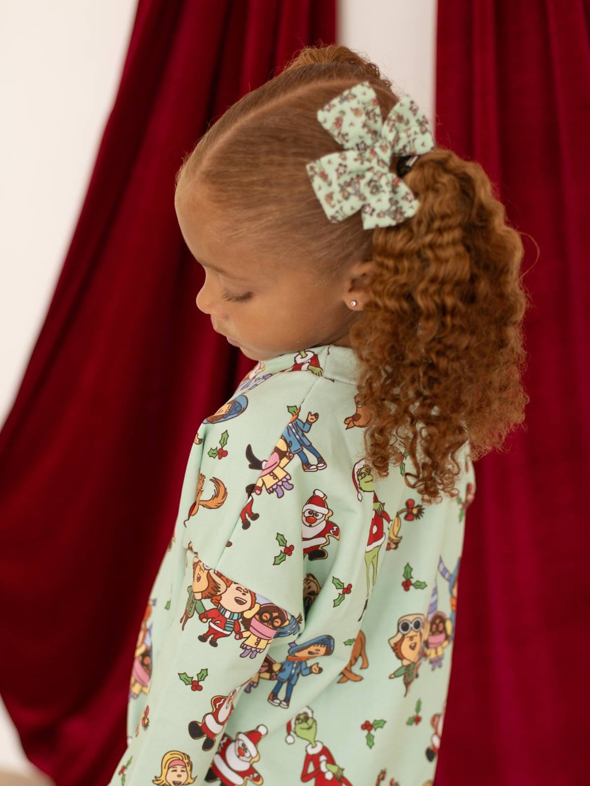 Crewneck A Very Merry Mean One