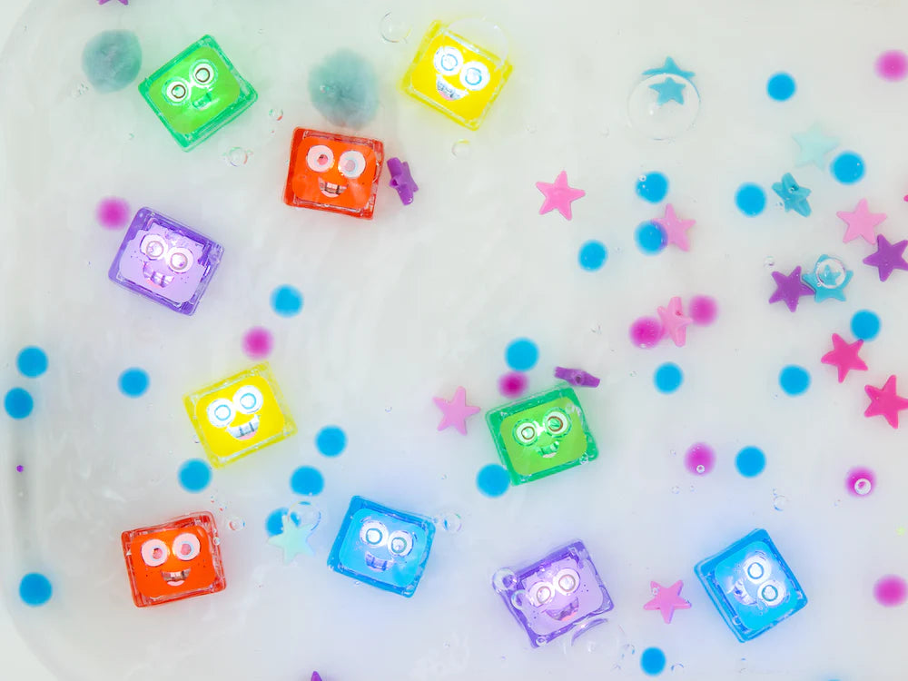 Light Up Cubes 4pk - Glo Pals