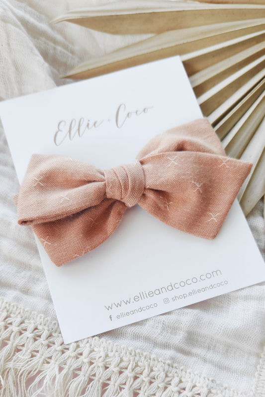 X's Oversize Bow | Sand