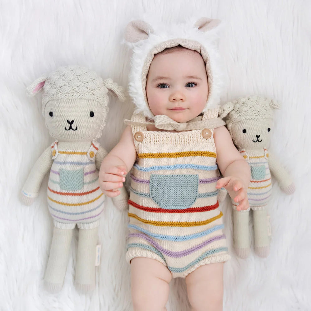 Avery the Lamb, Little - Cuddle + Kind